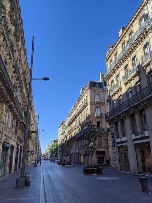 Etape Urbaine - Toulouse Centre - Parking Inclusアパートメント エクステリア 写真